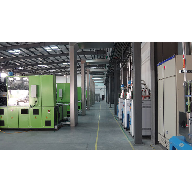 Hệ thống cho ăn tập trung hoạt động như thế nào?